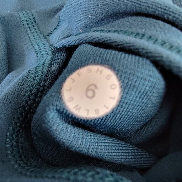 Lululemon Align Leggings Size 6 High Rise Full Length‎ - Picture 3 of 3